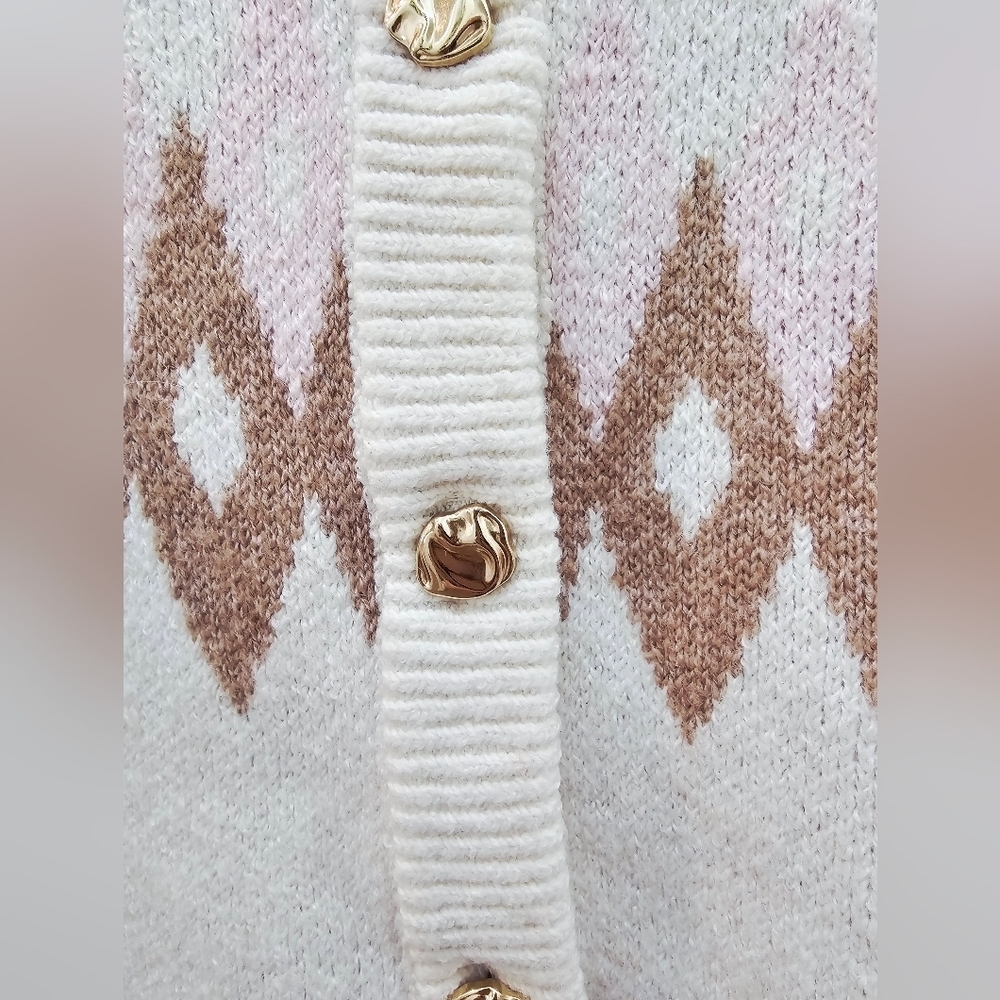 Song Of Style By Amee Song Women's Cream and Brown Patterned Sweater. Size S - Picture 4 of 6